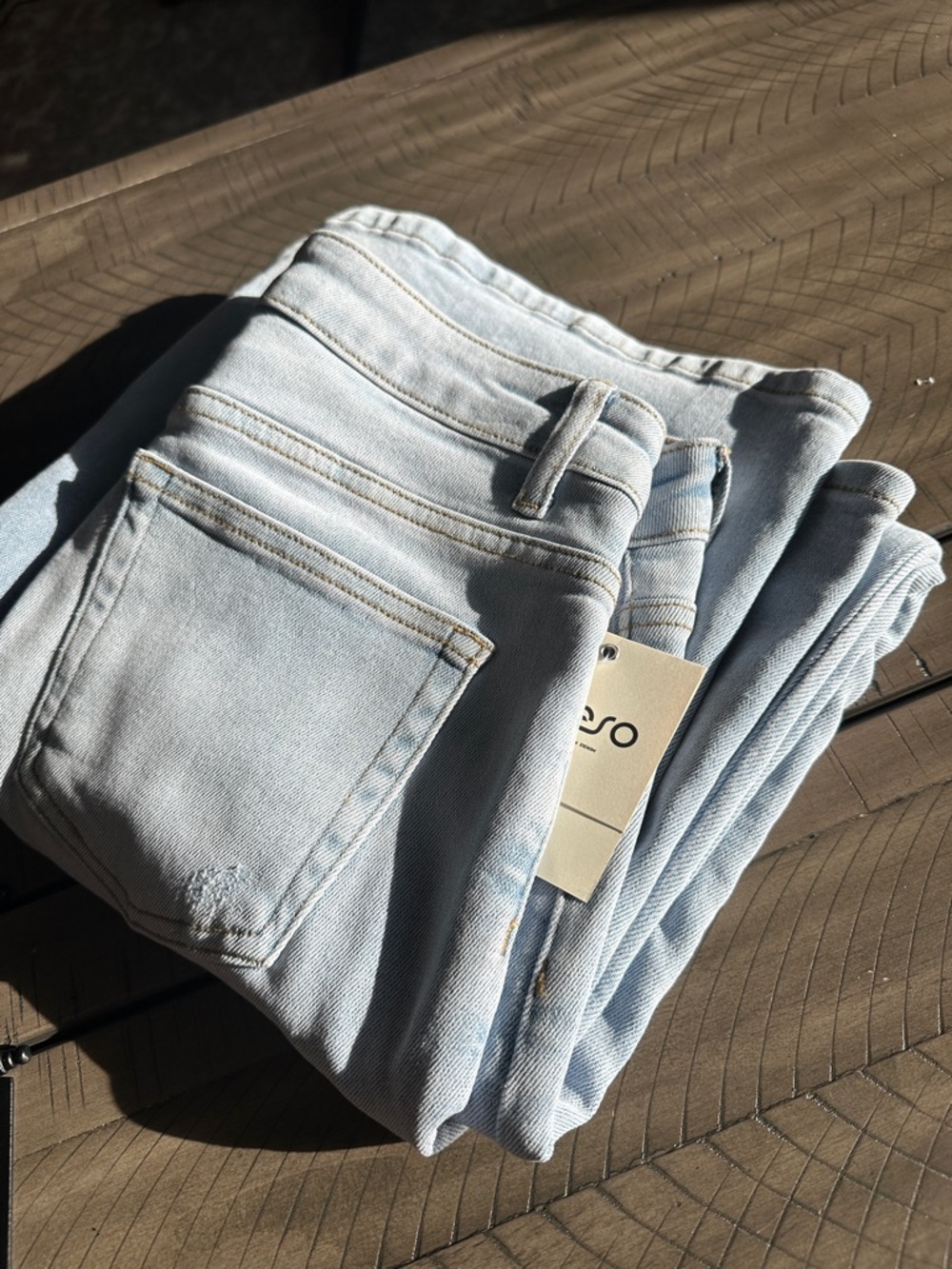 NEW Mid-Rise Light Blue Wide-Leg Magic BBL Jeans for Women - Picture 14 of 14